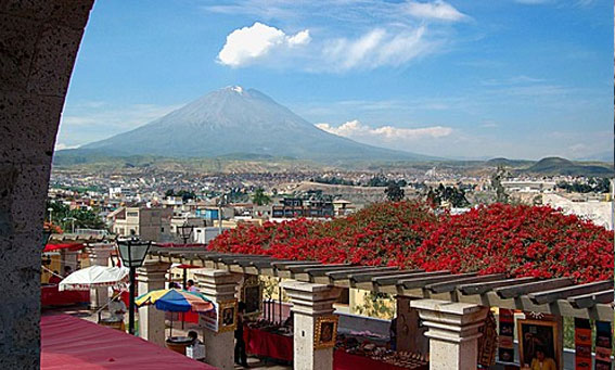 Tour Arequipa - Peru - Yanahuara